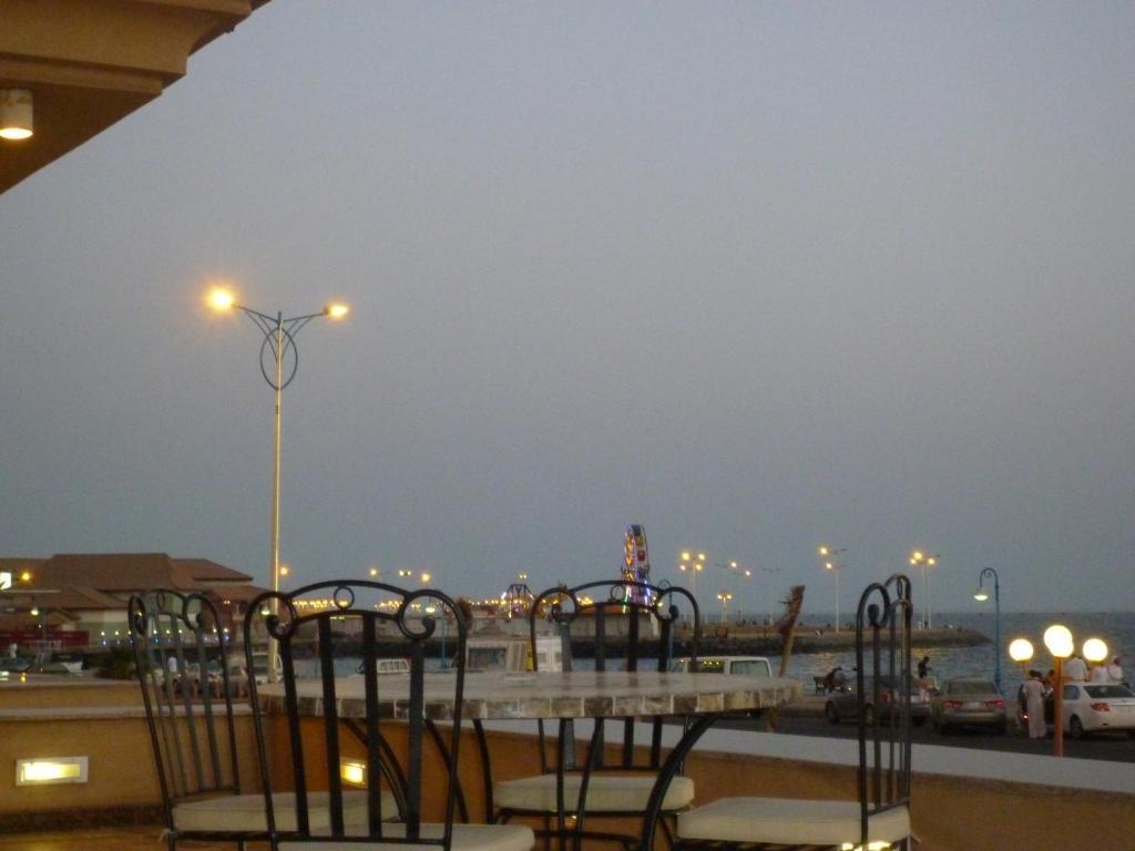 Al Borg Al Watheer Hotel Jizan Exterior foto